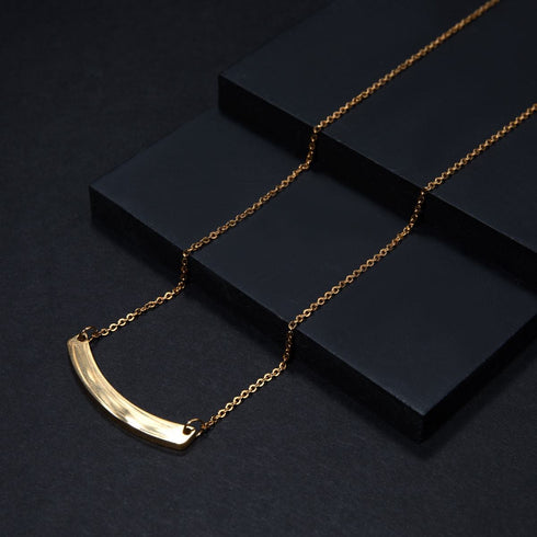 Gebogener minimalistischer Balken | 18 Karat Gold | Halskette